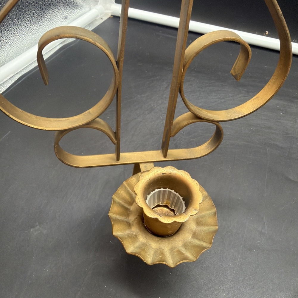 2 Vtg MCM Gold Tone Metal Wall Candle Holders Flower Sconce Retro Home Interior - Picture 3 of 8